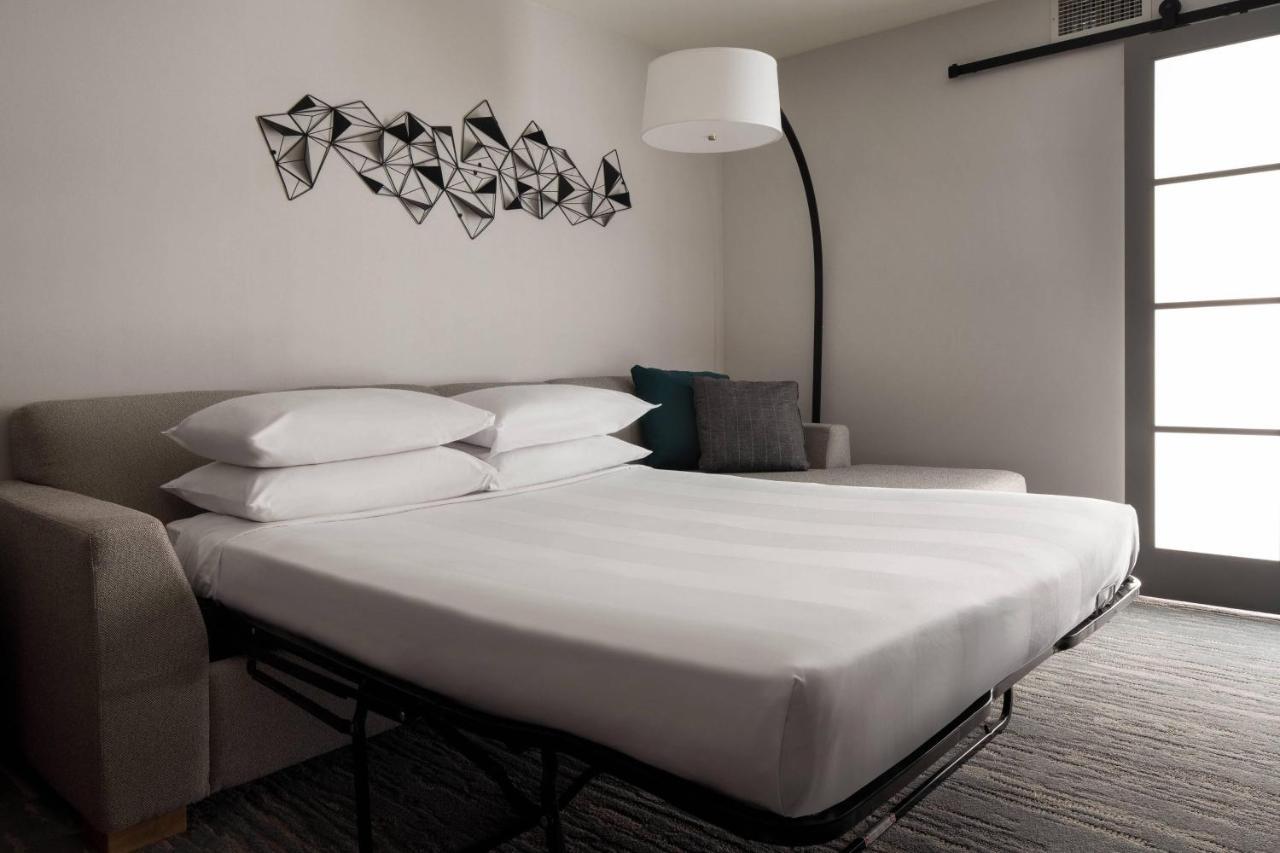 Hotel Vancouver Airport Marriott 4*