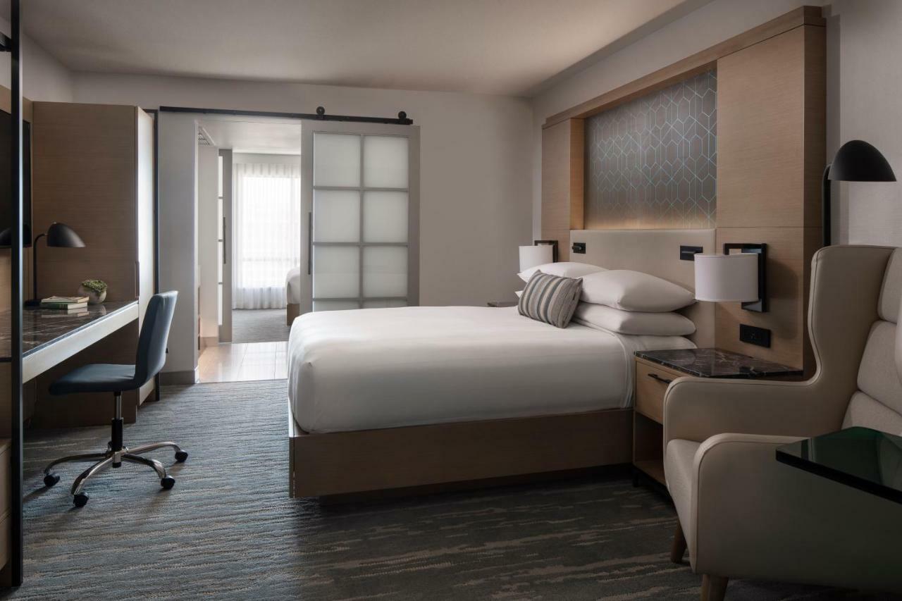 Vancouver Airport Marriott 4*